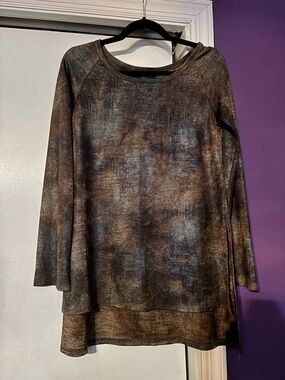 Karen Kane Brown & Gray Long Sleeve High Low Shirt